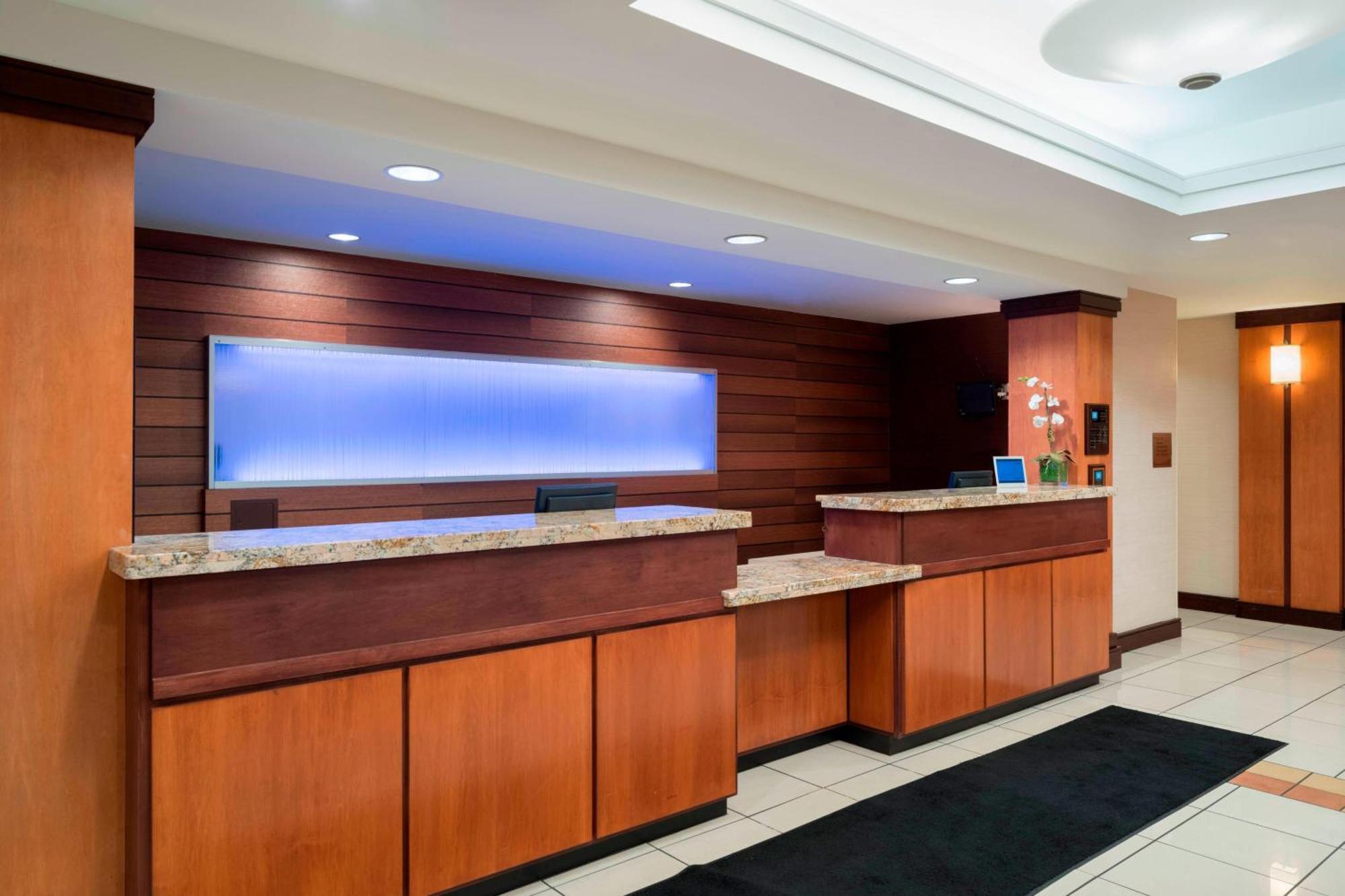 Fairfield & By Marriott 3*