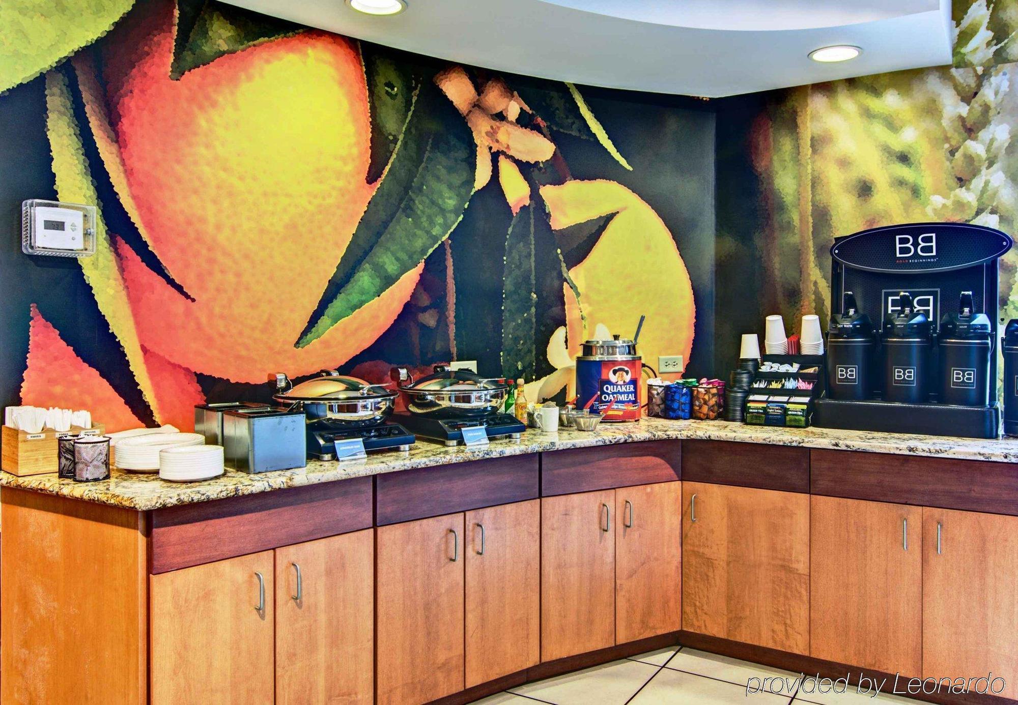 Fairfield & By Marriott Hotel 3*