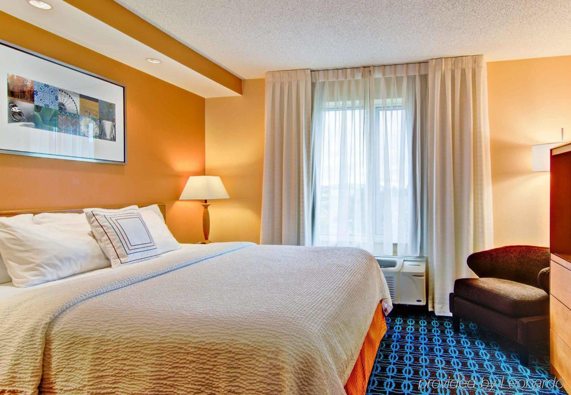 Fairfield & By Marriott Hotel 3*